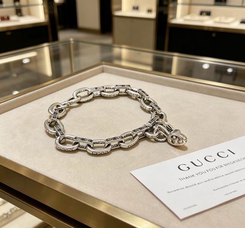 Gucci Bracelet 05yxs42